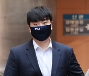 장기화 조짐 이영하 '학폭 재판', 피해자·증인 진술과 전면 배치