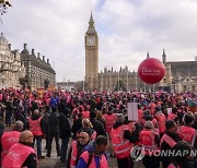 Britain Postal Workers Strike