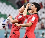 새판 짜기 돌입할 한국축구, 92서 96라인으로 무게 중심 옮겨가나