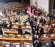 ‘이상민 해임안’ 통과…여당 ‘국조 보이콧’ 시사