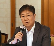 Yoon Suk-yeol's chief of staff makes trip to UAE