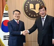 박상철 호남대 총장, 싱하이밍 주한중국대사와 환담