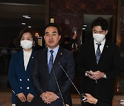 이상민 행정안전부 장관 해임 건의안 통과 브리핑하는 박홍근 원내대표