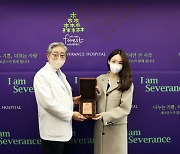 강민경, 1억 5천만원 쾌척…유튜브 수익 전액 기부 [공식]