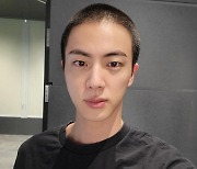 BTS 진 13일 입대…軍 "현장 종합상황실 운영"