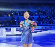 신지아 세계선수권·GP파이널 銀…주니어 피겨 새역사