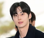 황민현 ‘짙은 잘 생김’ [MK포토]