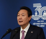 [속보]尹 “예산안 지연 안타깝다…초당적 협력·조속 처리 당부”
