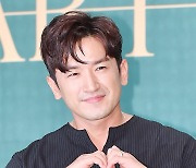 신화 이민우 “센터 좋아하는 것 아냐, 이수만 선생님이 세운 것”(라디오쇼)