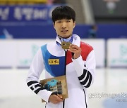 ‘기대주’ 김태성, 쇼트트랙 월드컵 500m서 ‘깜짝 금메달’