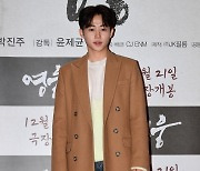[TEN 포토] 박지민 '오랜만에 보는 반가운 얼굴'