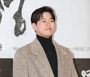 이상윤, 근사한 보조개 미소