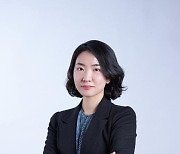 강사라 UNIST 교수, 한국계 최초 ‘중견대기과학자상’ 수상