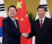 정부 “시 주석 방한 중국도 검토…외교적 소통 진행 중”