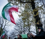 국제사회 보란듯이…이란, 도심 한복판 끔찍 '사형 집행'