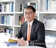구현모 KT 대표, '연임 적격' 평가받고도 "복수 심사" 자진요청(종합)