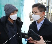 '단식 농성' 이봉주 위원장, 김문수 경사노위 위원장 향해 "정부 약속 지켜야"