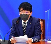 ‘보좌관 강제추행 의혹’ 박완주 의원 검찰 송치
