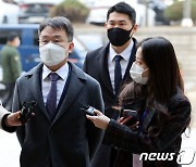 '대장동 의혹' 김만배, 극단선택 시도…인근 병원 이송