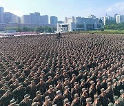 미 CIA "북한 남성 군복무 기간 10년서 7∼8년으로 단축"