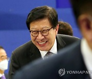 국정과제점검회의 참석하는 박형준 부산시장