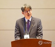 감사원 '文정부 통계왜곡 정황' 황수경·강신욱 前통계청장 조사