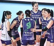 '전새얀 22점' 한국도로공사, IBK기업은행에 풀세트 끝 승리