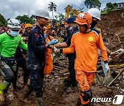 인니 서자바 지진 사망자 602명…"재집계 결과 두배 많아"