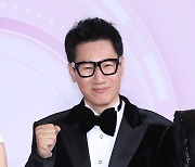 [E포토] 지석진, '올해는 대상 노리는 명예사원'