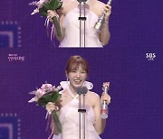 'SBS연예대상' 레드벨벳 웬디 '라디오 DJ상', "일상 바꿔준 영스는 소중한 프로그램"