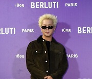 송민호 "父, 병원비 천만원 아깝다 생각해 빨리 가셨나"…꾹꾹 눌러쓴 손편지