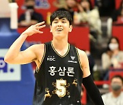 '2라운드 MVP 변준형 21점 7어시스트' 선두 인삼공사, KT에 꺾고 2연패 탈출