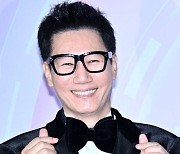 지석진,'왕코형님의 환한 미소' [사진]