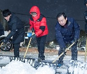 목포시, 주말 휴일 반납하고 제설작업에 총력