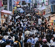 日 면세·호텔 매출, 코로나 이전 회복세…엔저에 한국 관광객도 급증