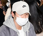 씨엔블루 강민혁 ‘눈에 띄는 콧대’[포토엔HD]