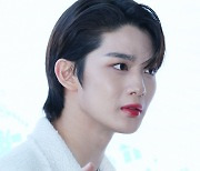 CIX 배진영, 조각의 옆태 [SE★포토]