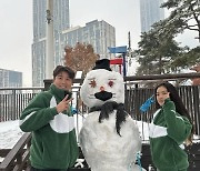 이동국, 폭설에 눈사람 만들어주는 아빠…♥이수진은 흐뭇