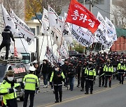 1000억 넘는 노조 재정, 내역은 아무도 모르는 ‘깜깜이 회계’… 정부·여당 “투명성 강화해야” 한목소리