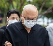 ‘필로폰 14회 투약’ 돈스파이크 징역 5년 구형...선처 호소