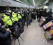 오세훈 "전장연 탑승시위 지속하면 더 이상 관용 어려워"