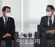 최태원 "고용 잘 돼야 韓 경제 발전"..노동시장 개혁 건의