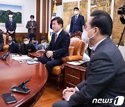 김진표 "법인세·경찰국 예산 이견 좁혀지고 있어…이번주 처리해야"