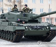 CZECH REPUBLIC GERMANY DEFENSE LEOPARD TANKS