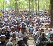 Bangladesh Rohingya Boat People