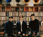 NCT 도영·재현·정우, 캐럴 메들리 공개