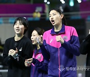 배구황제 김연경, 성탄절 캐롤송 열창.