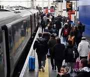 BRITAIN CHRISTMAS RAIL STRIKES