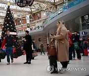 BRITAIN CHRISTMAS RAIL STRIKES