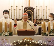 유흥식 추기경, 아산서 성탄전야 미사 집전 "이웃과 나누는 삶"